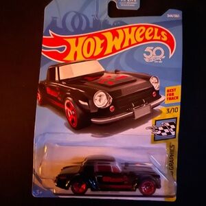 Hot Wheels Fairlady 2000